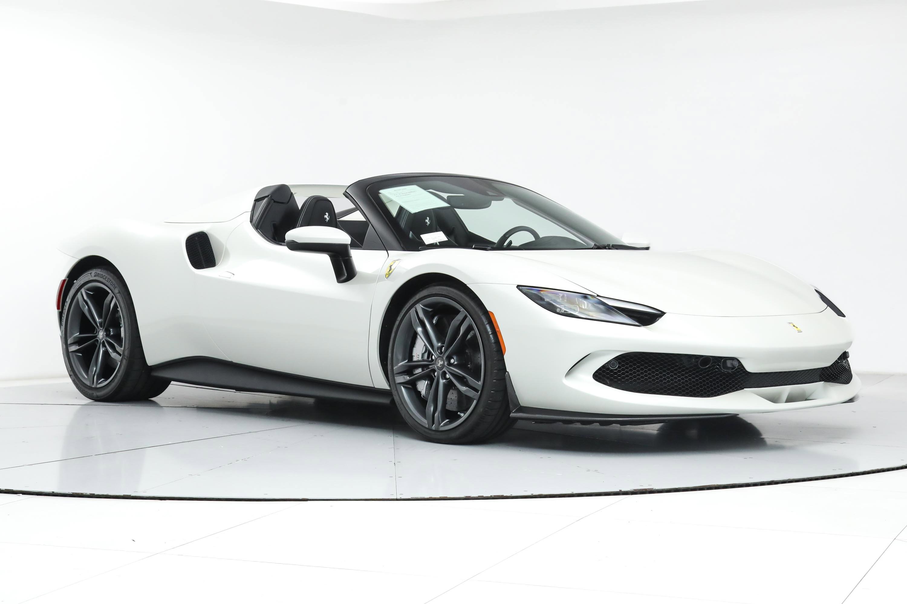 Used 2025 White Ferrari  image 31
