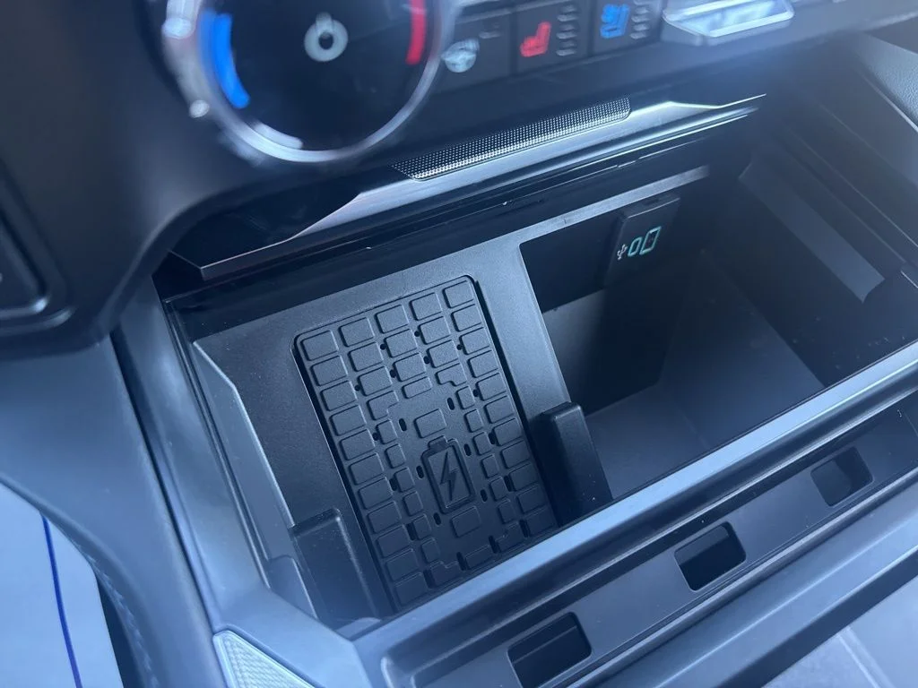 New 2026 Glacier Gray Metallic Tri-Coat Ford F-250® Platinum® image 44