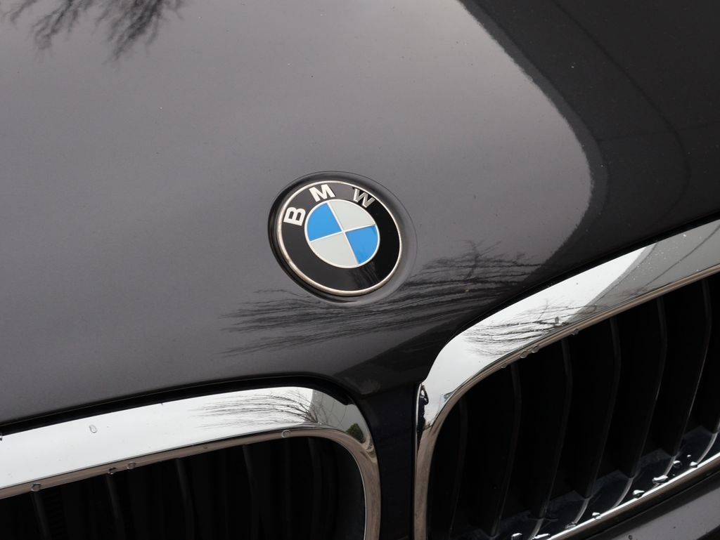 Used 2017 BMW 5 Series 530i with VIN WBAJA7C33HWA71010 for sale in Kansas City