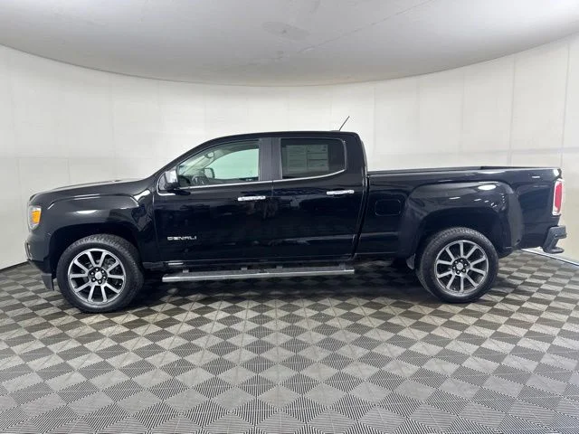 Used 2018 Black GMC Denali image 7