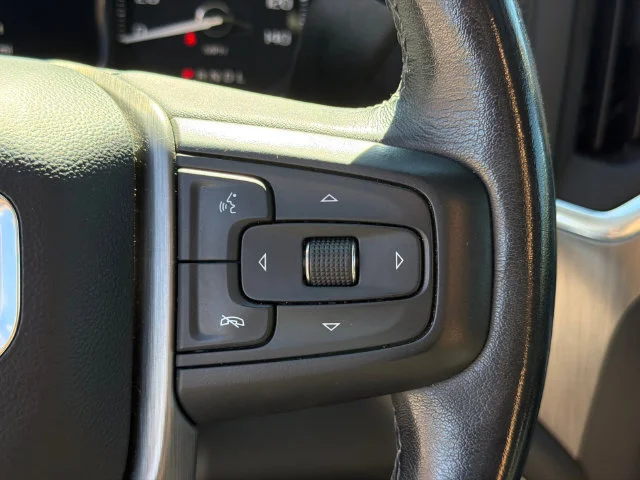 Used 2022 EBONY TWILIGHT METALLIC GMC Denali image 25
