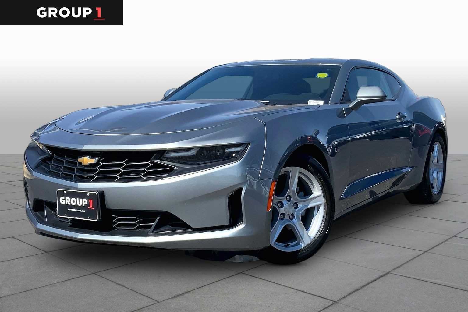 Used 2024 Sharkskin Metallic Chevrolet 1LT image 1