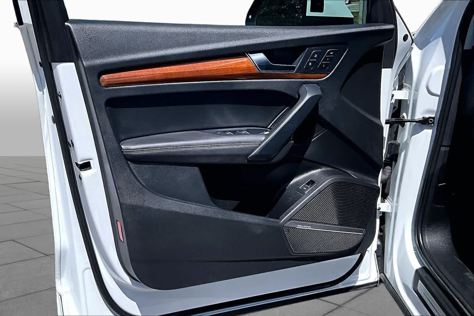 Used 2022  Audi S line Prestige image 26