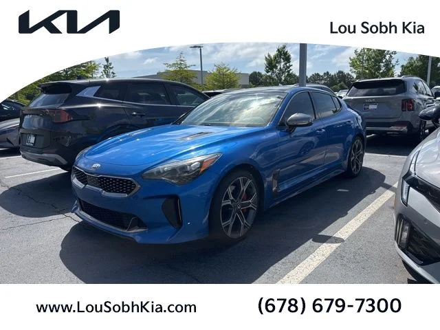 2019 Kia Stinger GT2's photo