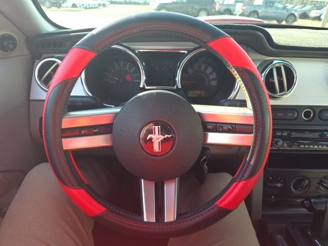 Used 2006 Red Ford GT Premium image 12