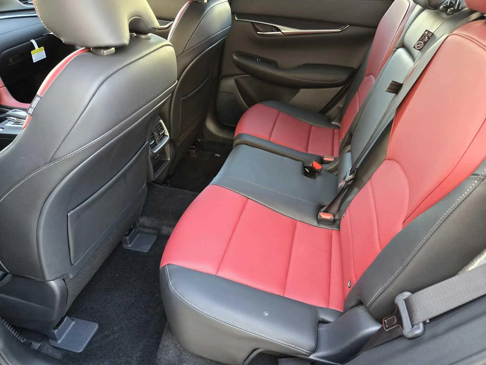 Certified Used 2025 Black Obsidian INFINITI SPORT image 20