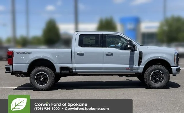 New 2026 Glacier Gray Metallic Tri-Coat Ford Lariat image 9