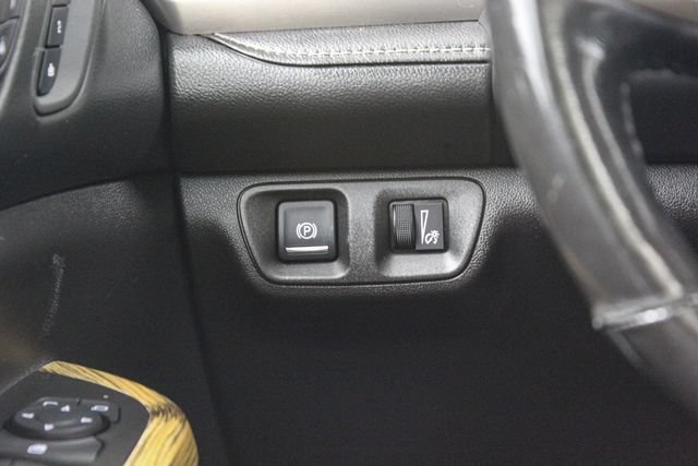 2017 GMC Acadia Denali - Photo 22