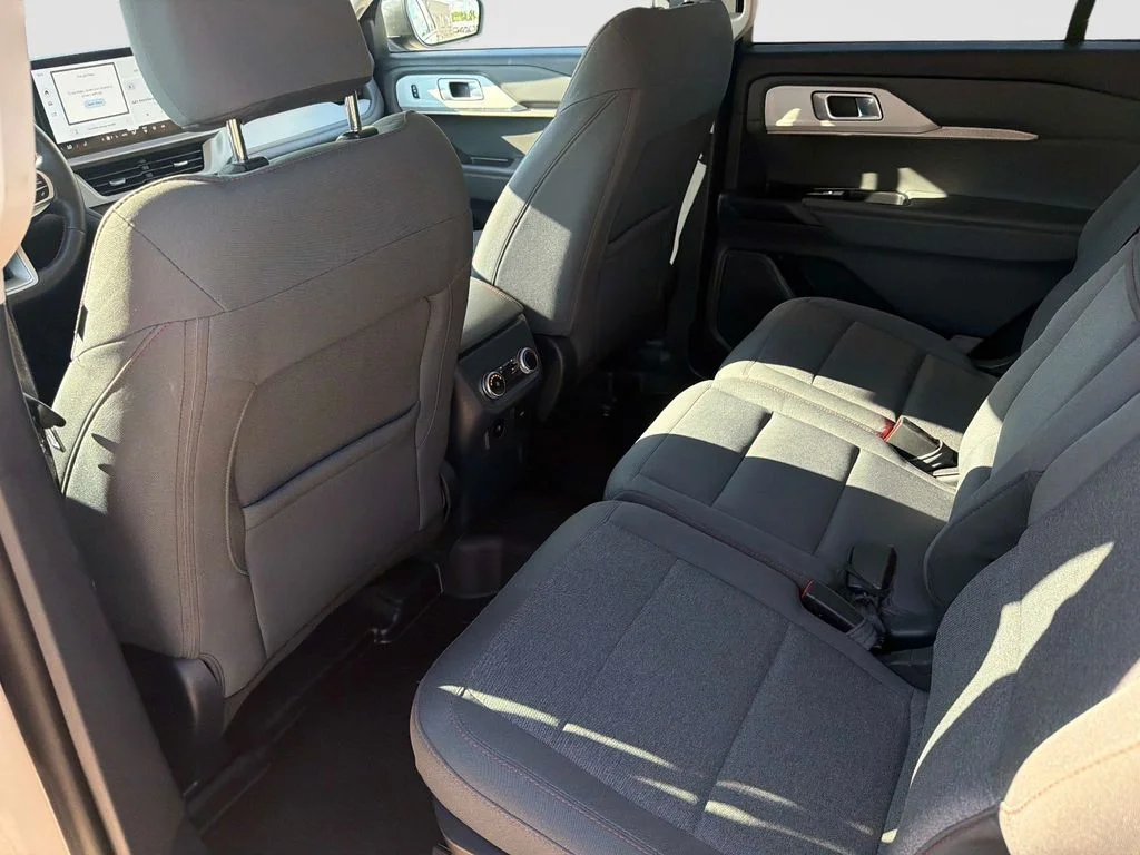 Used 2025 Silver Ford Active image 15