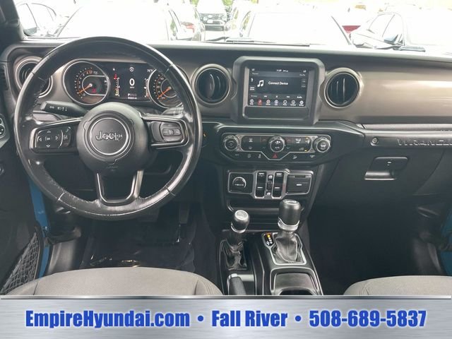 Used 2019 Bikini Pearlcoat Jeep Unlimited Sport S image 14