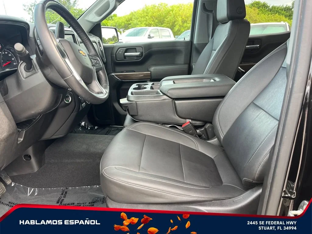 Used 2021 BLACK Chevrolet LT image 9