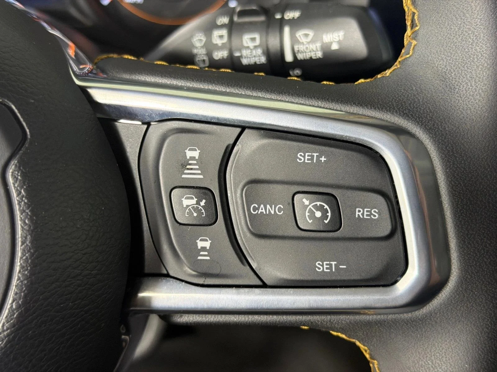 Used 2024 Green Jeep Sahara image 26