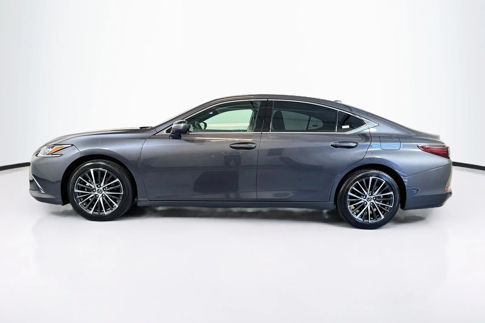Used 2025 Cloudburst Gray Lexus ES 350 image 8