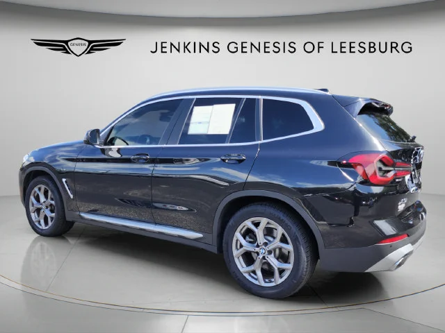 Used 2022 Black BMW xDrive30i image 8
