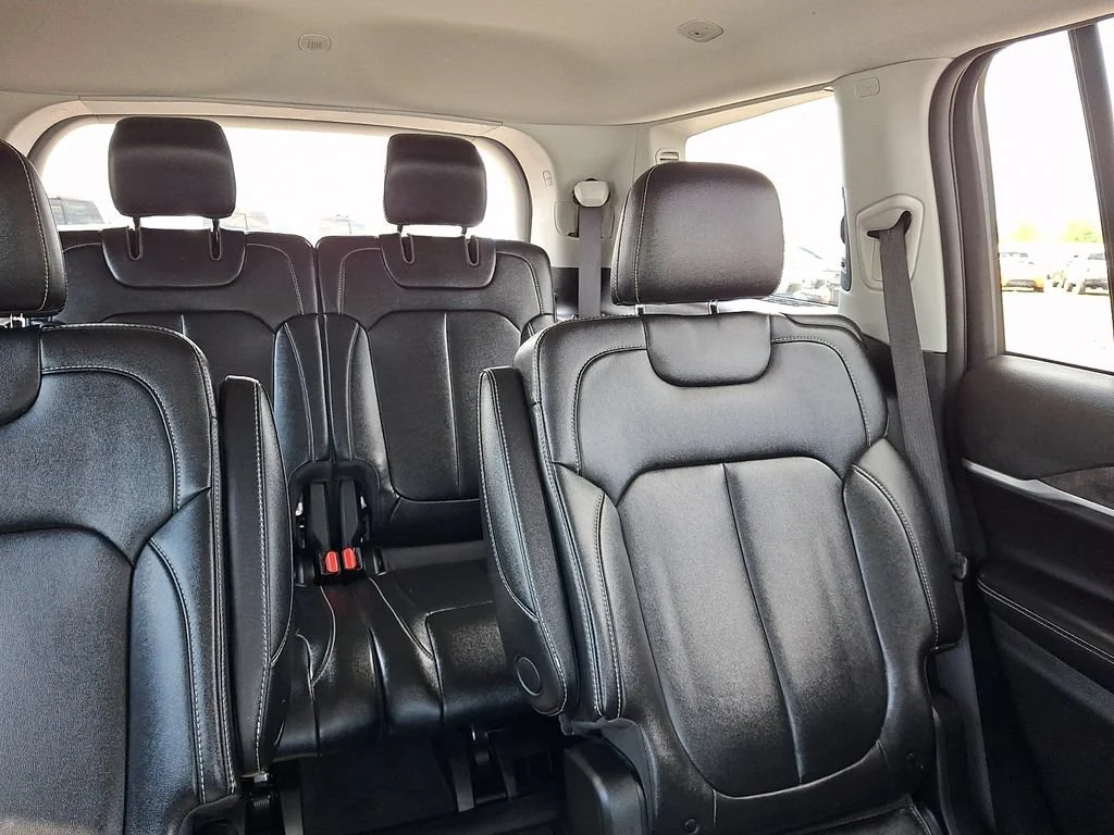 Used 2023 Bright White Clearcoat Jeep Limited image 21