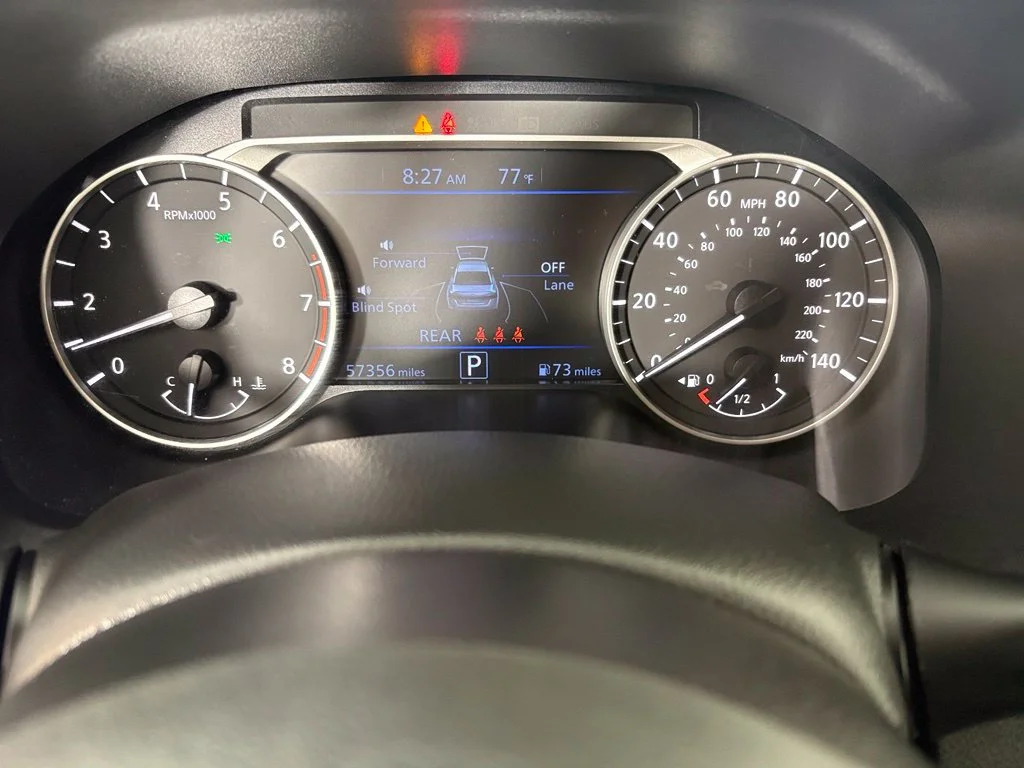Used 2024 Silver Nissan 2.5 SV image 26
