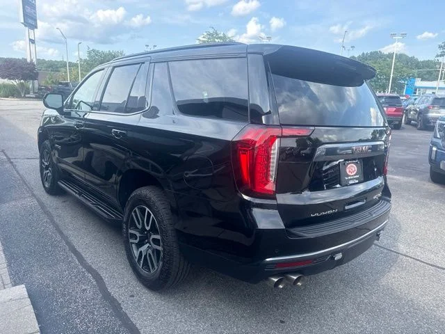 Used 2022 Black GMC AT4 image 6