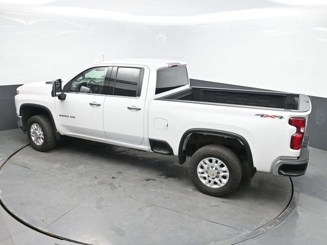 Used 2022 White Chevrolet LTZ image 29