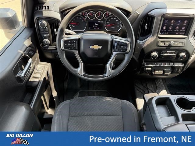 Used 2022 Mosaic Black Metallic Chevrolet Custom image 4