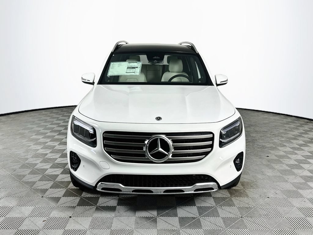 New 2026 Polar White Mercedes-Benz GLB 250 image 33