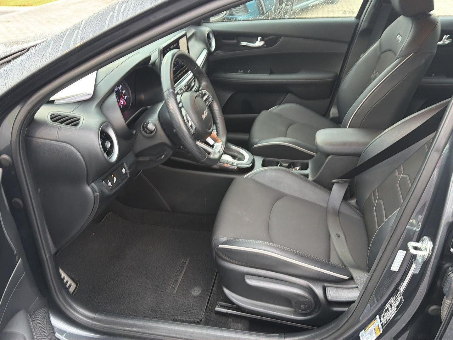 Used 2024 Gravity Gray Kia GT-Line image 10