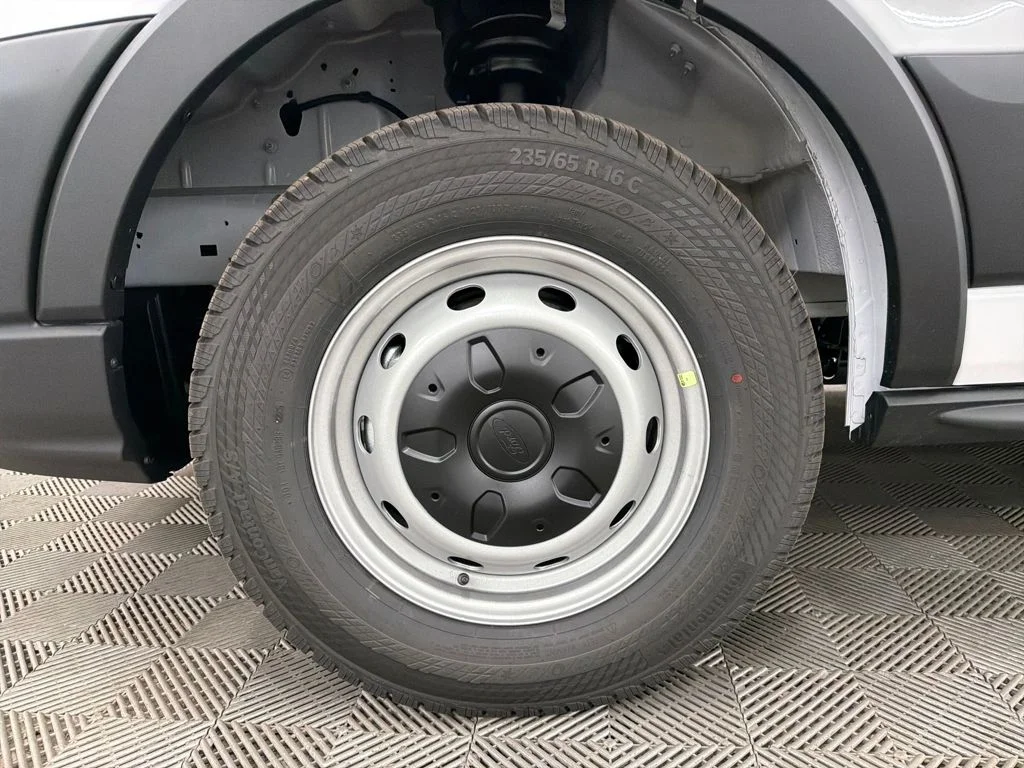 2026 Ford Transit Van Base - Photo 11
