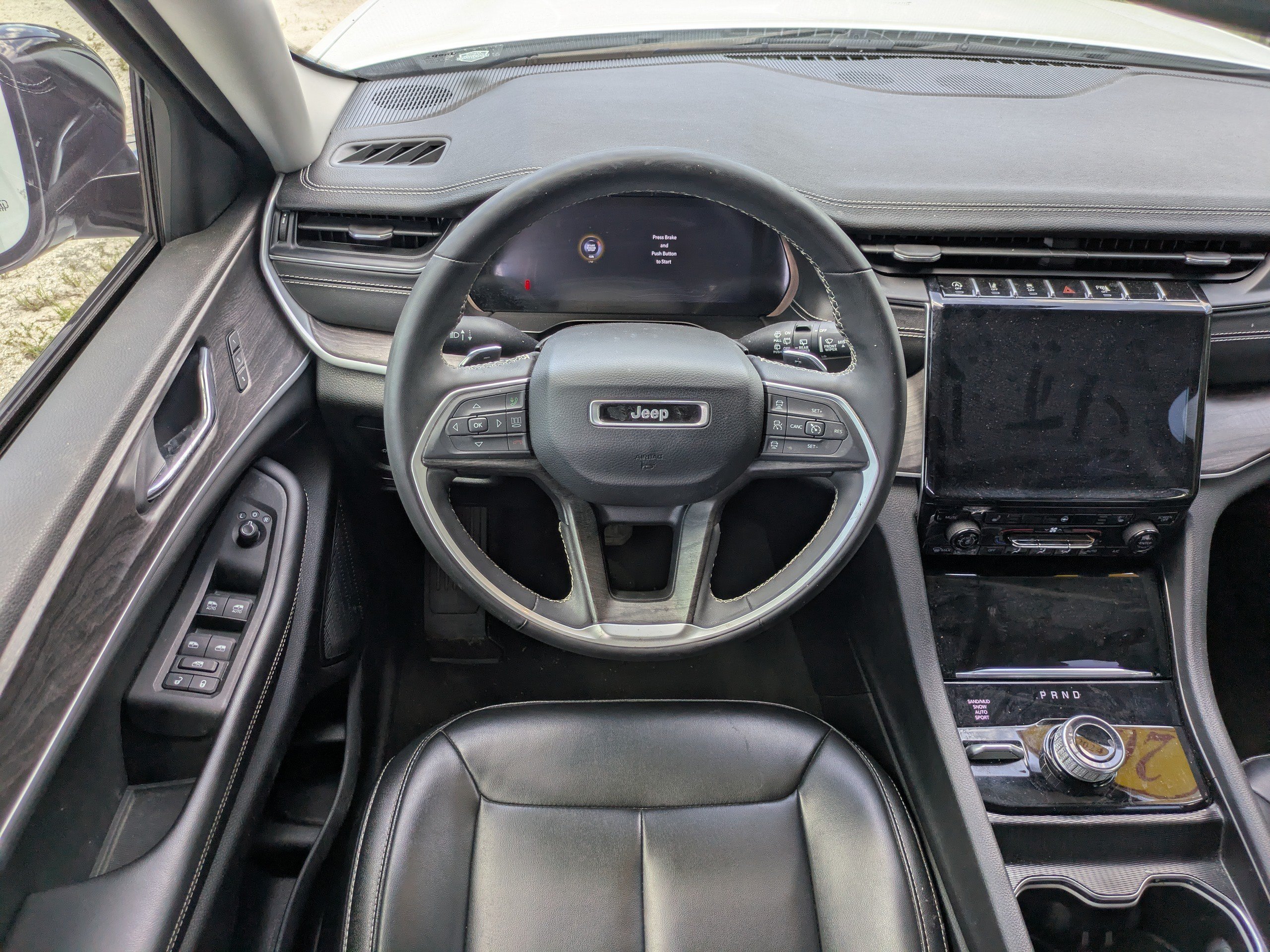 Used 2024 Bright White Clearcoat Jeep Limited image 13