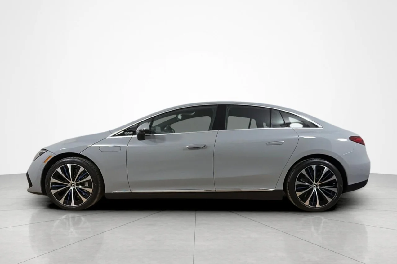 Certified Used 2023 MANUFAKTUR Alpine Grey Mercedes-Benz EQE 500 image 2