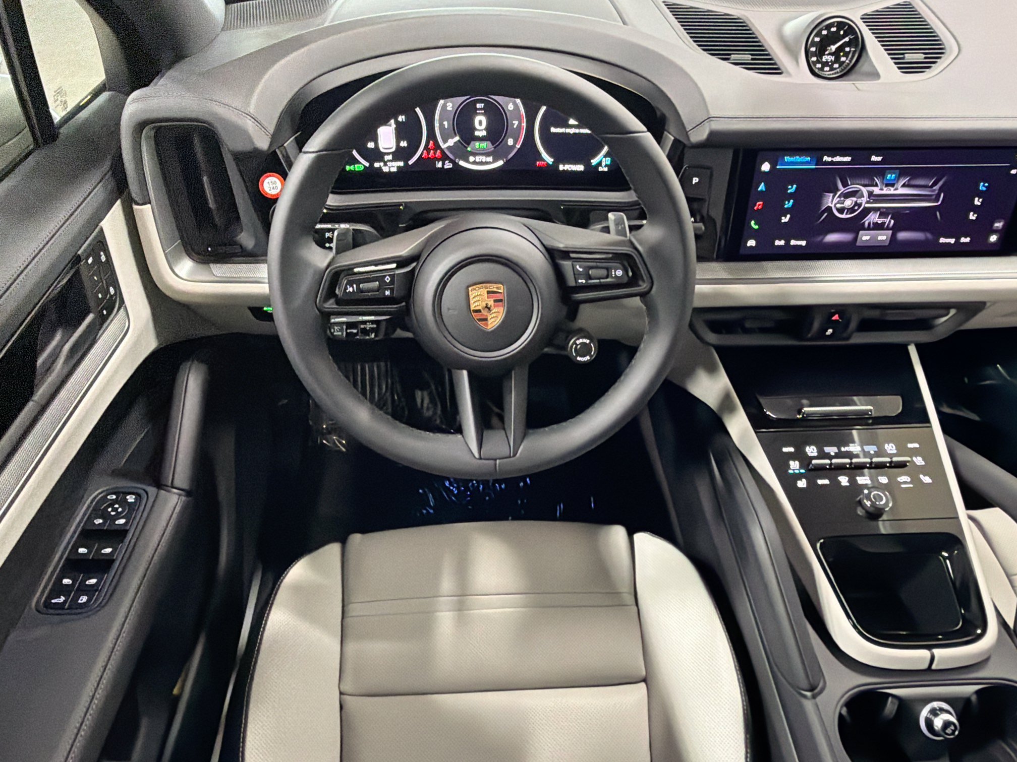 New 2026 Chalk Porsche E-Hybrid image 17