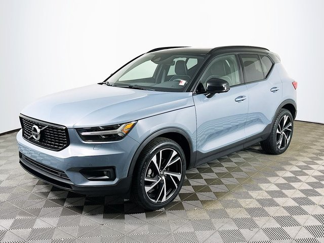 2021 Volvo XC40 R-Design