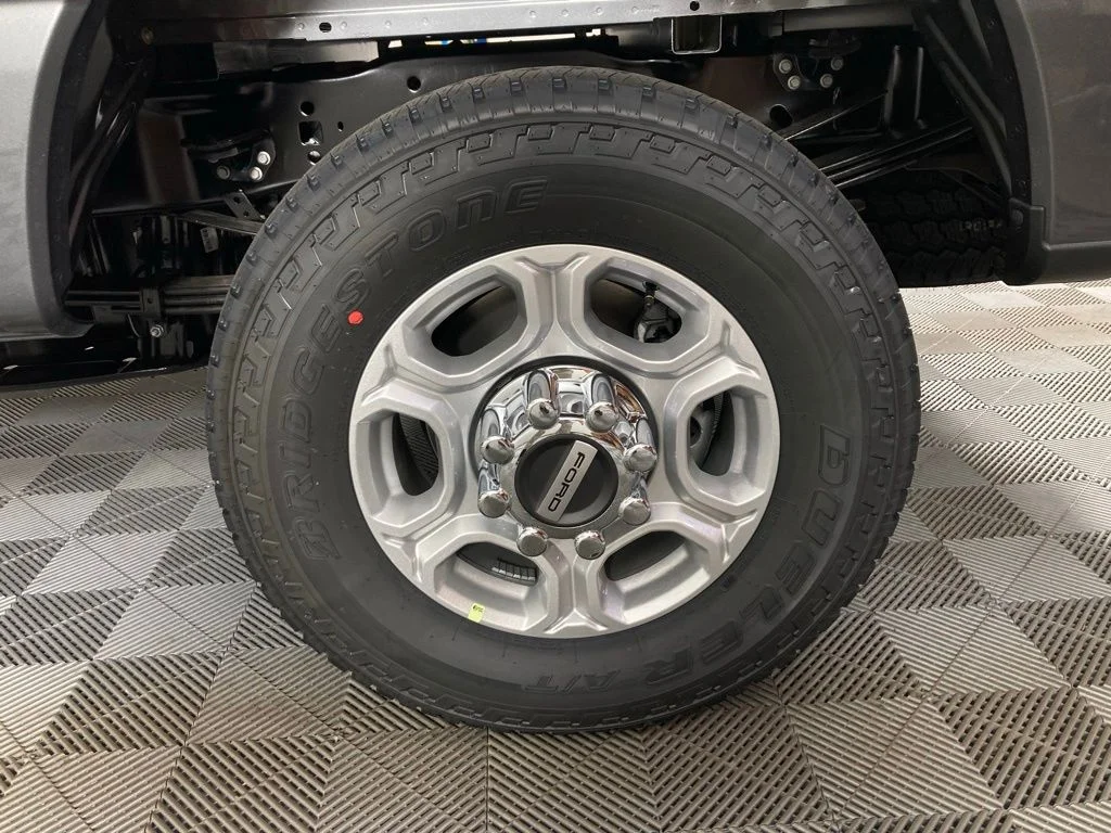 2026 Ford F-350 Super Duty XLT - Photo 24