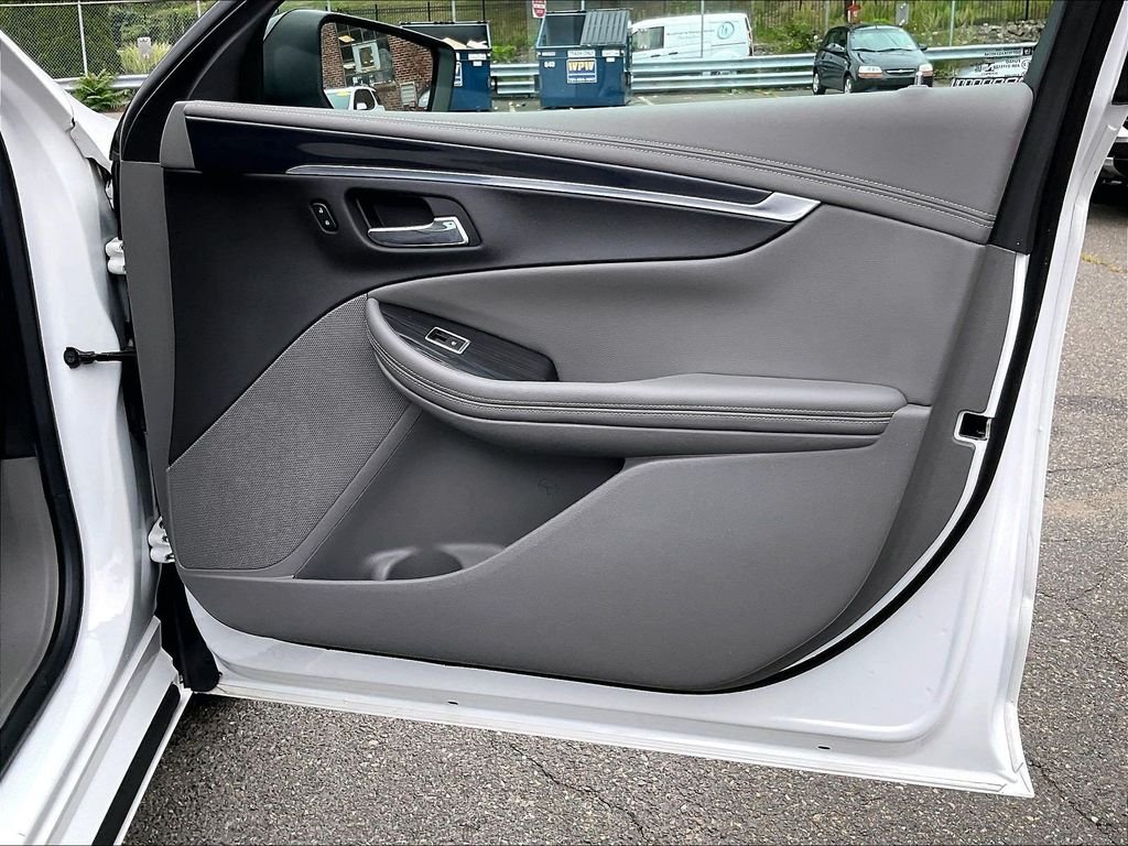 Used 2019 White Chevrolet LS image 12