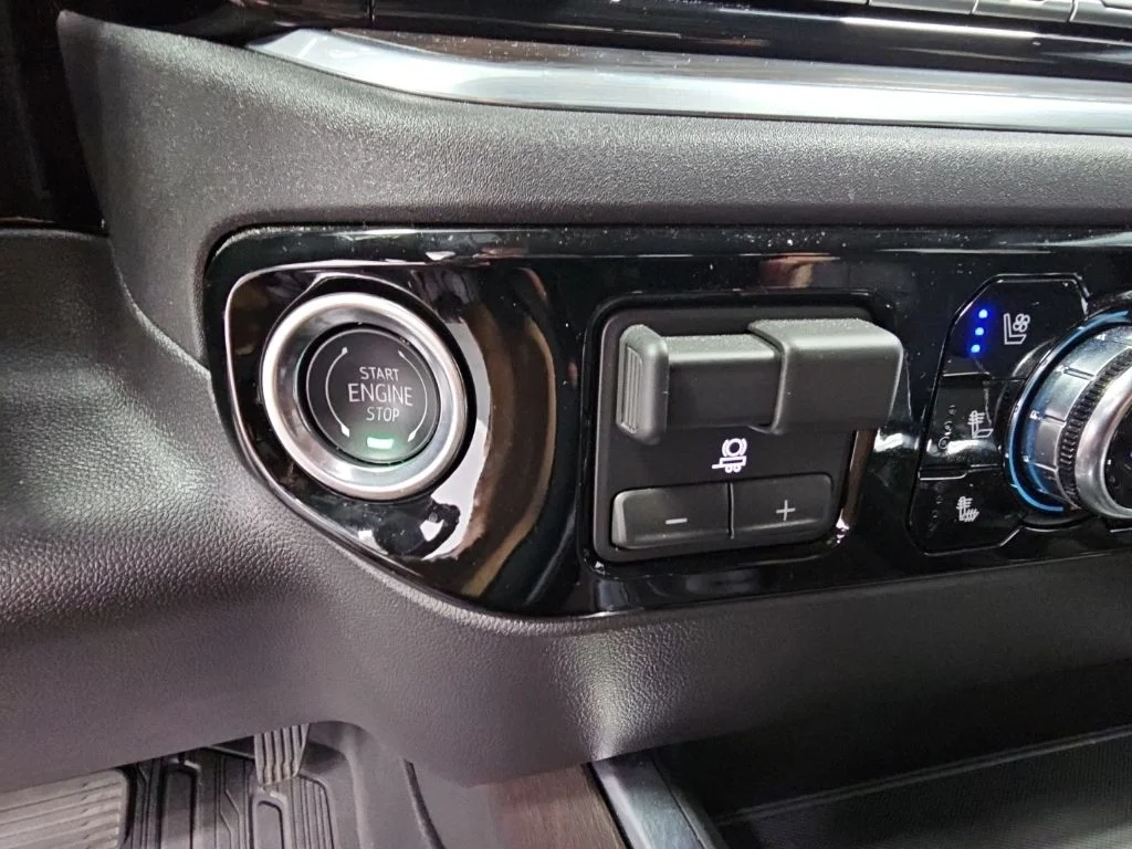 2026 GMC Sierra 1500 SLT - Photo 22