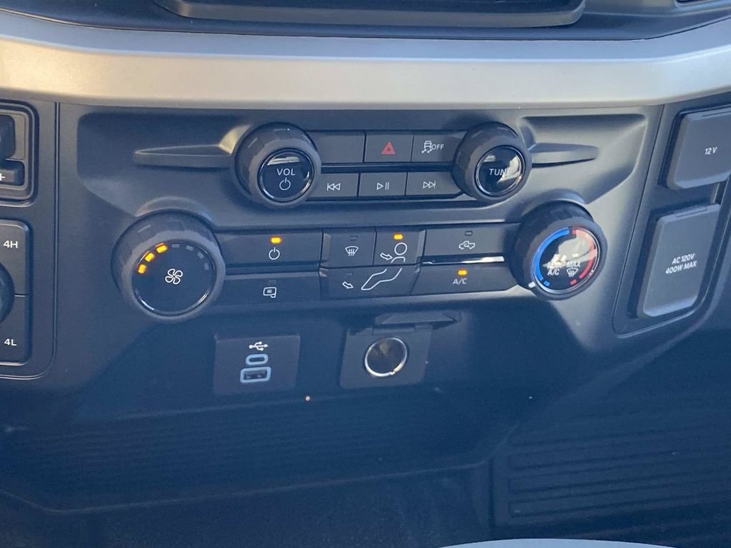New 2026 Oxford White Ford F-350® XL image 16