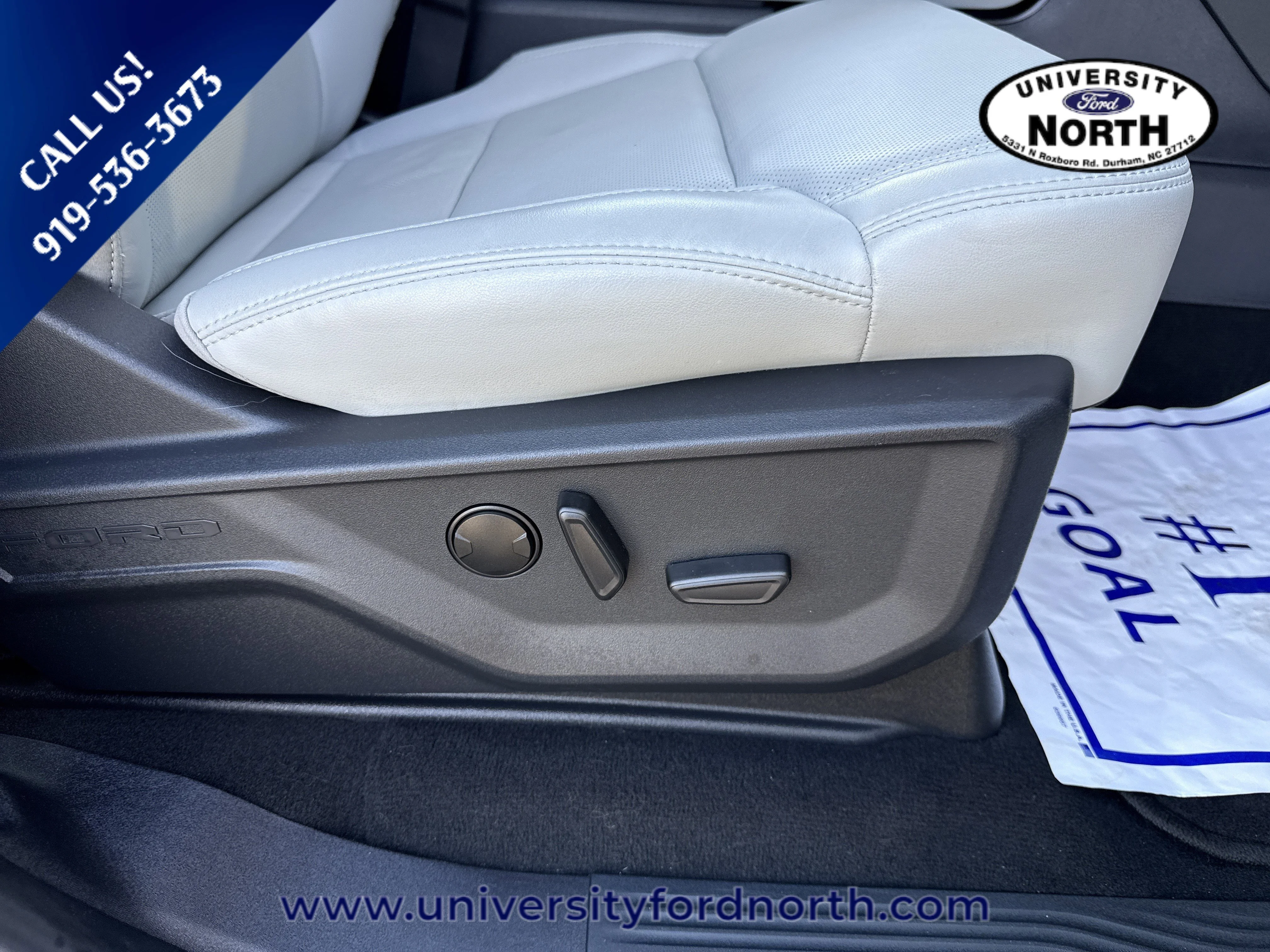 Used 2025 Agate Black Metallic Ford Platinum image 41