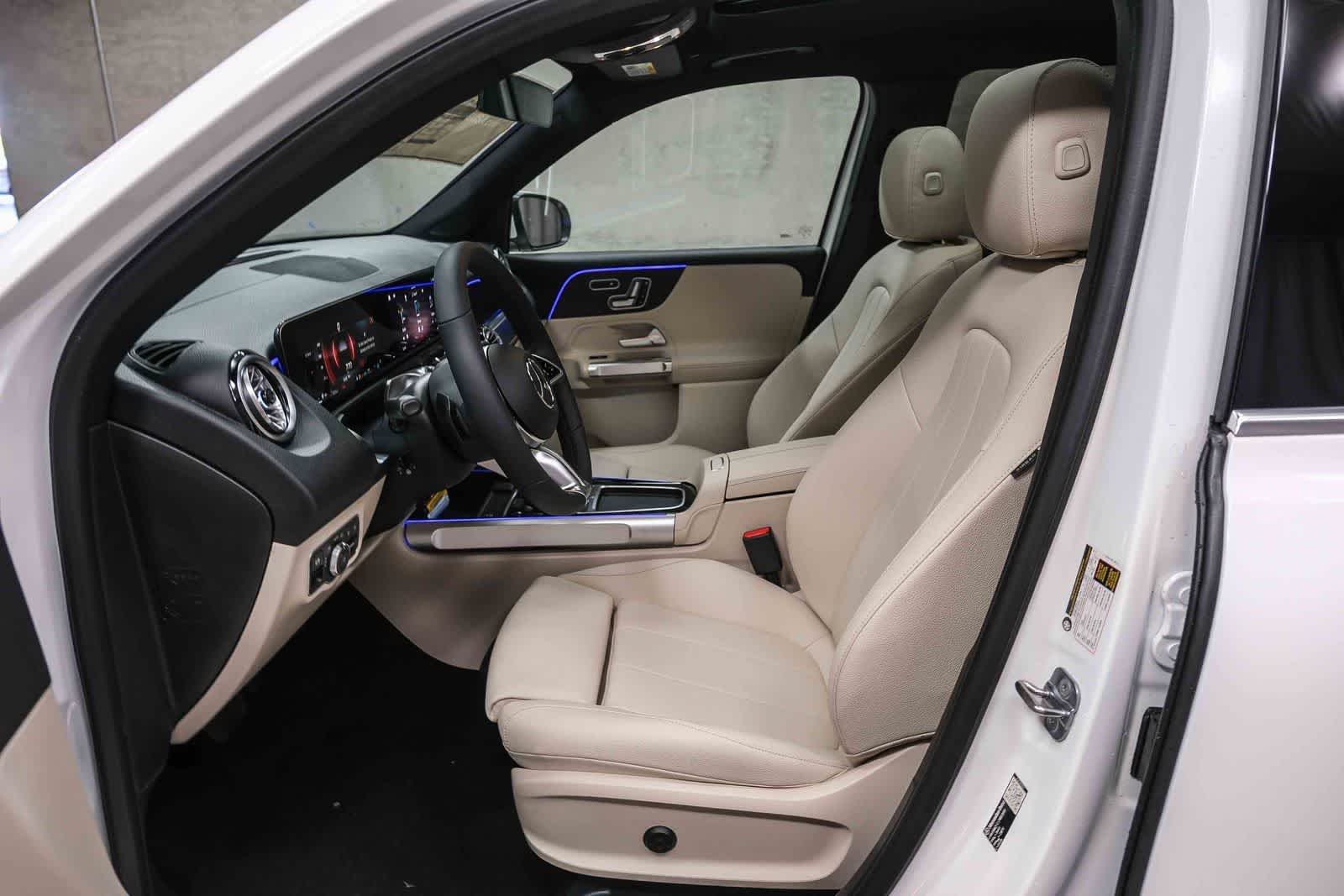 New 2026 Polar White Mercedes-Benz GLB 250 image 66