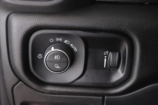 Used 2025 Red Ram Big Horn/Lone Star image 19