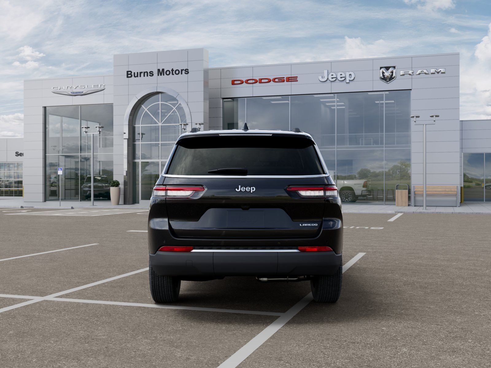 New 2026 Diamond Black Crystal Pearl-Coat Exterior Paint Jeep Laredo image 33