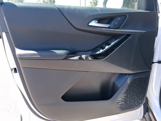 2027 Chevrolet Equinox LT - Photo 13