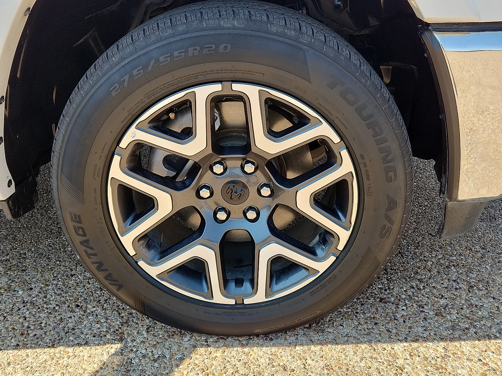 2025 RAM Ram 1500 Pickup Laramie - Photo 7