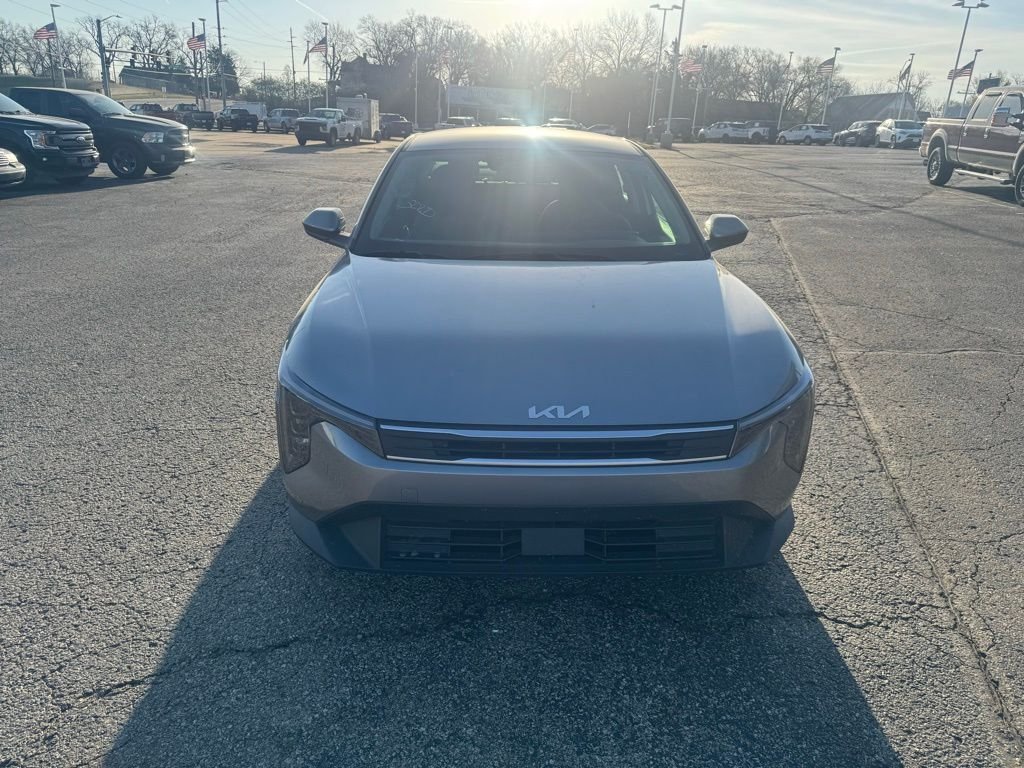 Certified 2025 Kia K4 LXS with VIN 3KPFT4DE5SE079397 for sale in Kansas City