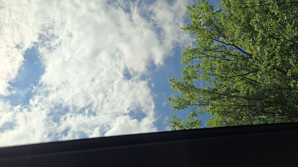 Used 2023 White Jeep Altitude X image 21