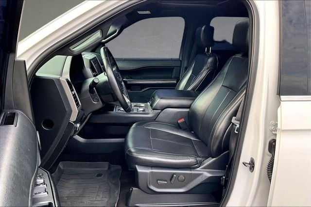 Used 2021 Oxford White Ford XLT image 24