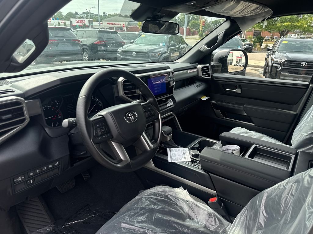 New 2026 Midnight Black Metallic Toyota SR5 image 15