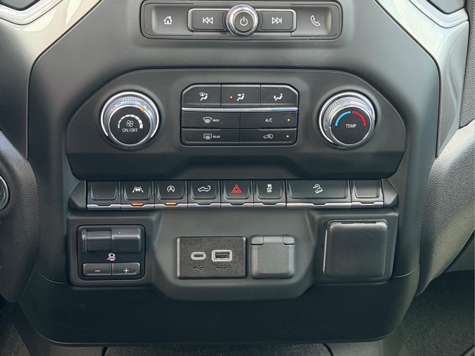 2024 Chevrolet Silverado 1500 Custom - Photo 22