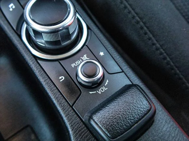 Certified Used 2018 FROST Toyota  image 24