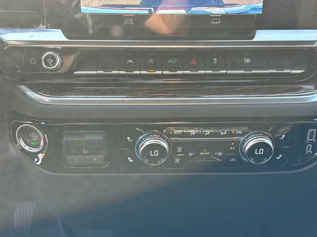 New 2026 Onyx Black GMC Elevation image 24