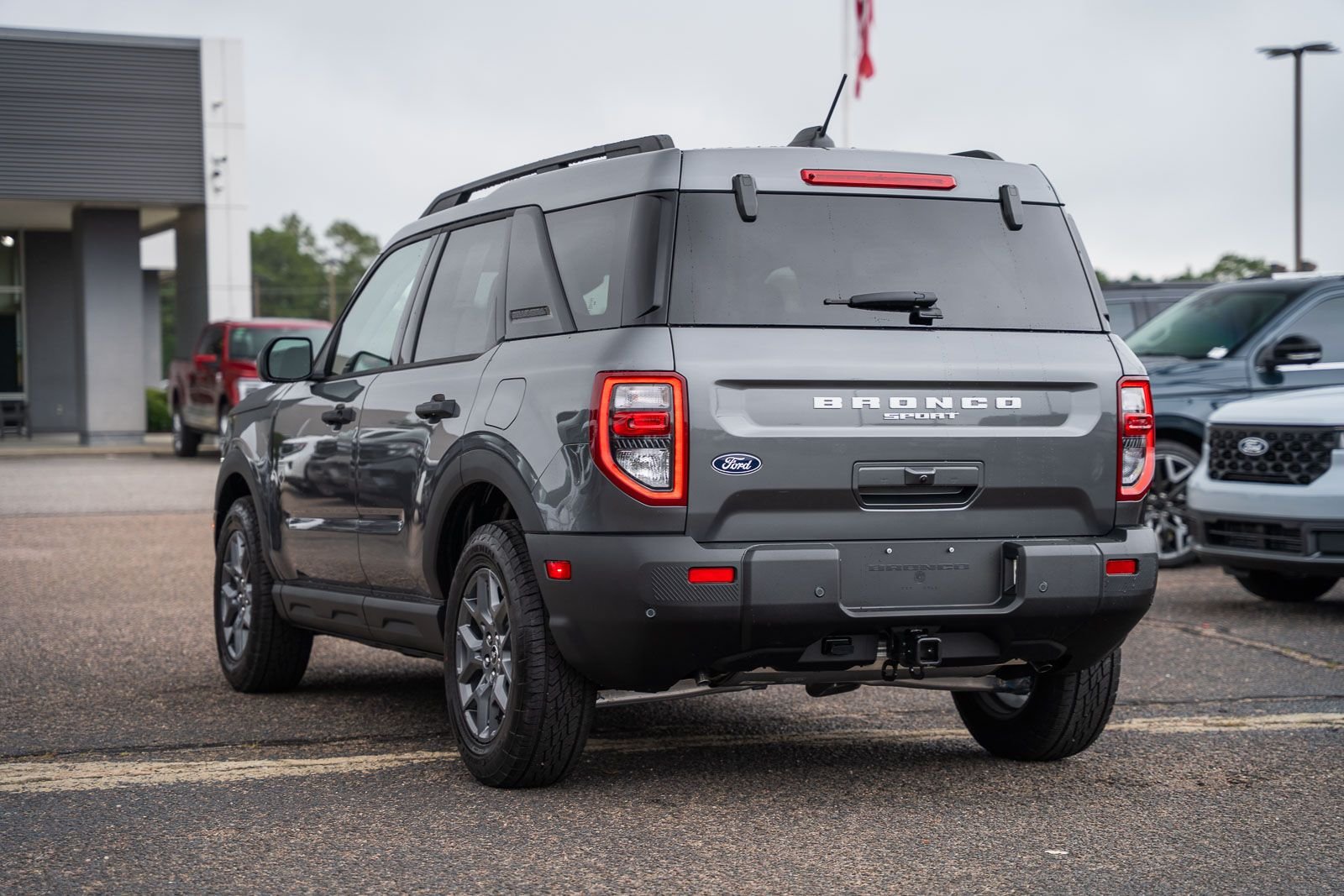 New 2026 Carbonized Gray Metallic Ford Big Bend® image 4