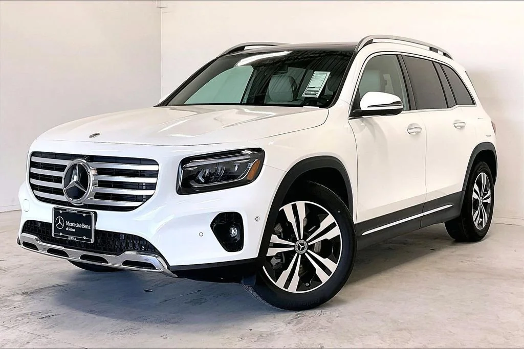 New 2026 Polar White Mercedes-Benz GLB 250 image 14