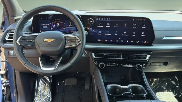 Used 2025 Blue Chevrolet LT image 9